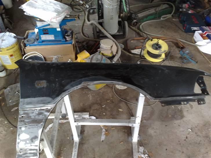 Mitsubishi Galant - rusten er delvist ved at være udbedret. billede 5