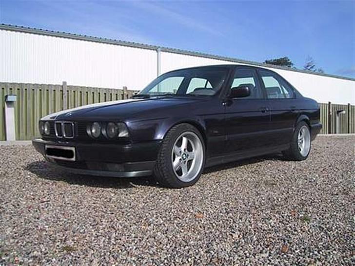 BMW 525i billede 1