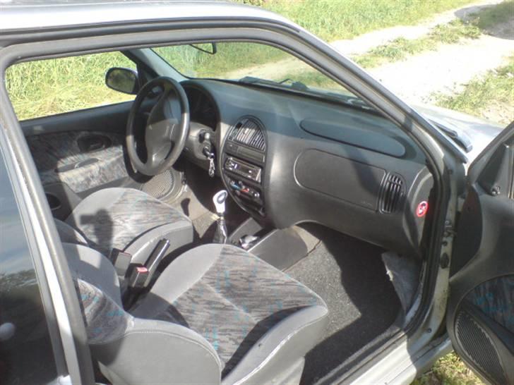 Citroën Saxo Totalskadet :( billede 3