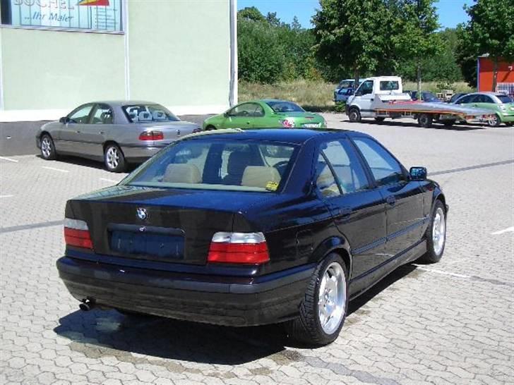 BMW 320iVanos TiL SALG 40.000 billede 4