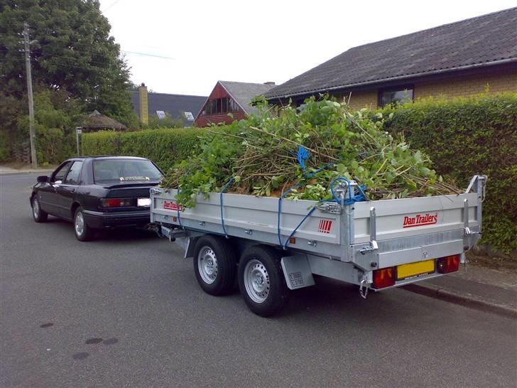Ford Sierra 2.0i GT - Solgt - Min tidligere arbejdsgivers nye legetøj... 3 vejs tiptrailer med fj. el hejs... billede 11