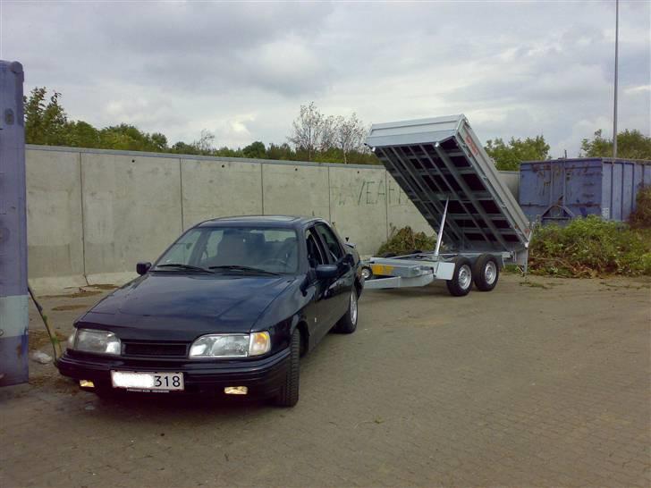 Ford Sierra 2.0i GT - Solgt - Min tidligere arbejdsgivers nye legetøj... 3 vejs tiptrailer med fj. el hejs... billede 12