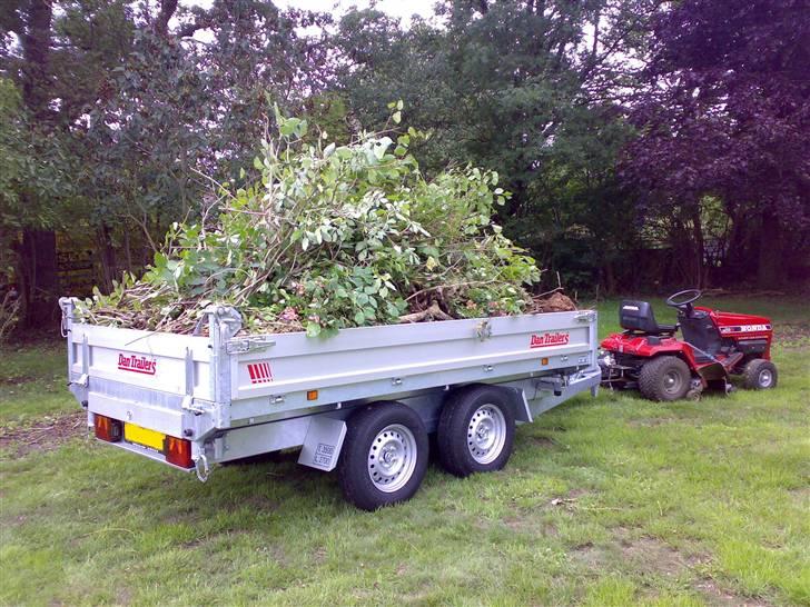 Ford Sierra 2.0i GT - Solgt - 3 vejs tiptrailer med fj. el hejs... Lille havetraktor til at køre med traileren i haven... billede 16
