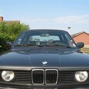 BMW 320 i E30 ( Solgt )