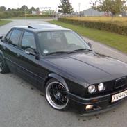 BMW E30 325i MTech 2