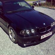 BMW 328 i solgt