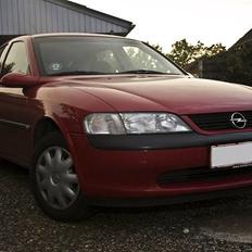 Opel Vectra B 1.8i 16v "SOLGT"