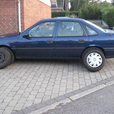 Opel vectra "SOLGT"
