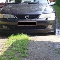 Opel vectra 2,5 v6 24v