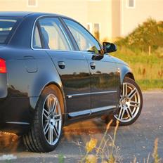 Audi A4 S-line