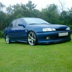 Nissan Primera LX 16V SOLGT