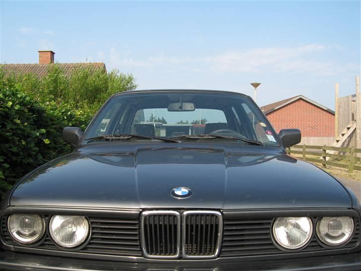 BMW 320 i E30 ( Solgt ) billede 2