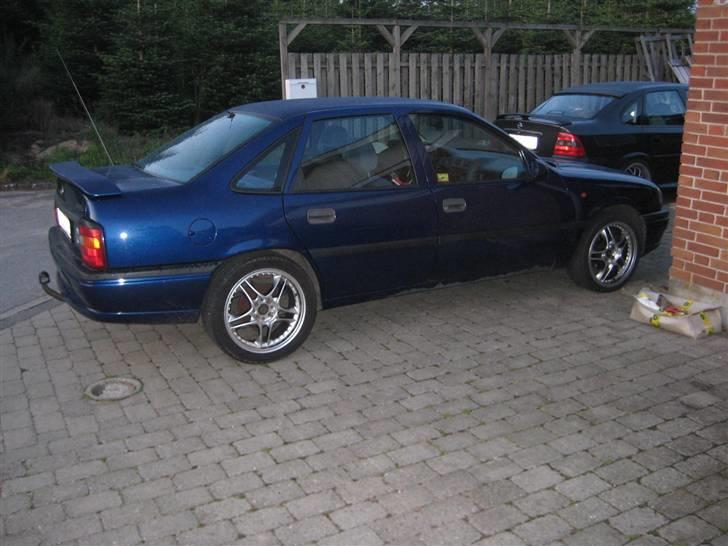 Opel vectra "SOLGT" billede 1