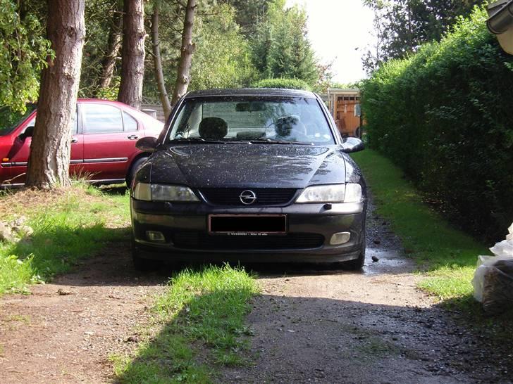 Opel vectra 2,5 v6 24v billede 1