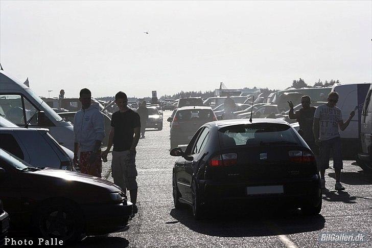 Seat Leon 20VT *totalskadet* billede 2