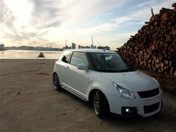 Suzuki Swift 1.3 Sport billede 10
