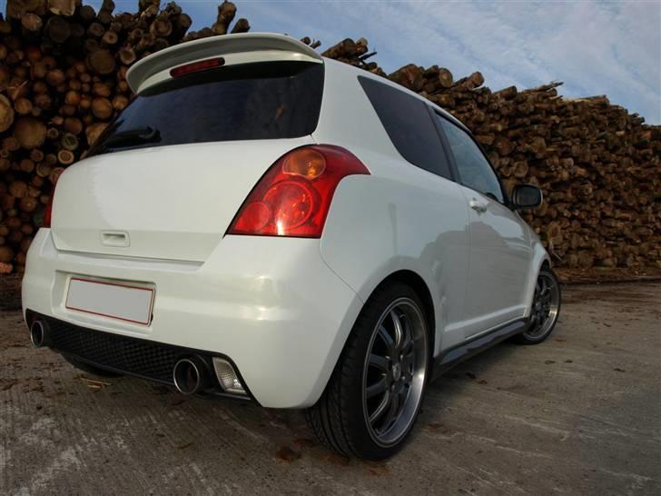 Suzuki Swift 1.3 Sport billede 11