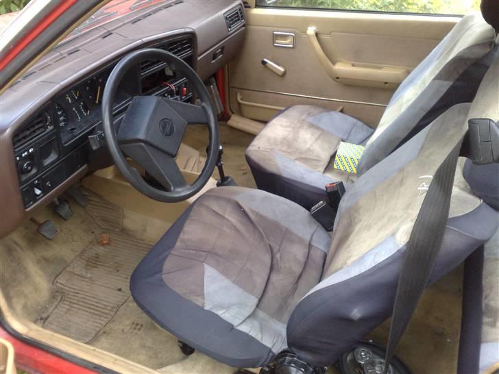 Opel Ascona C 1.8i  Solgt billede 8