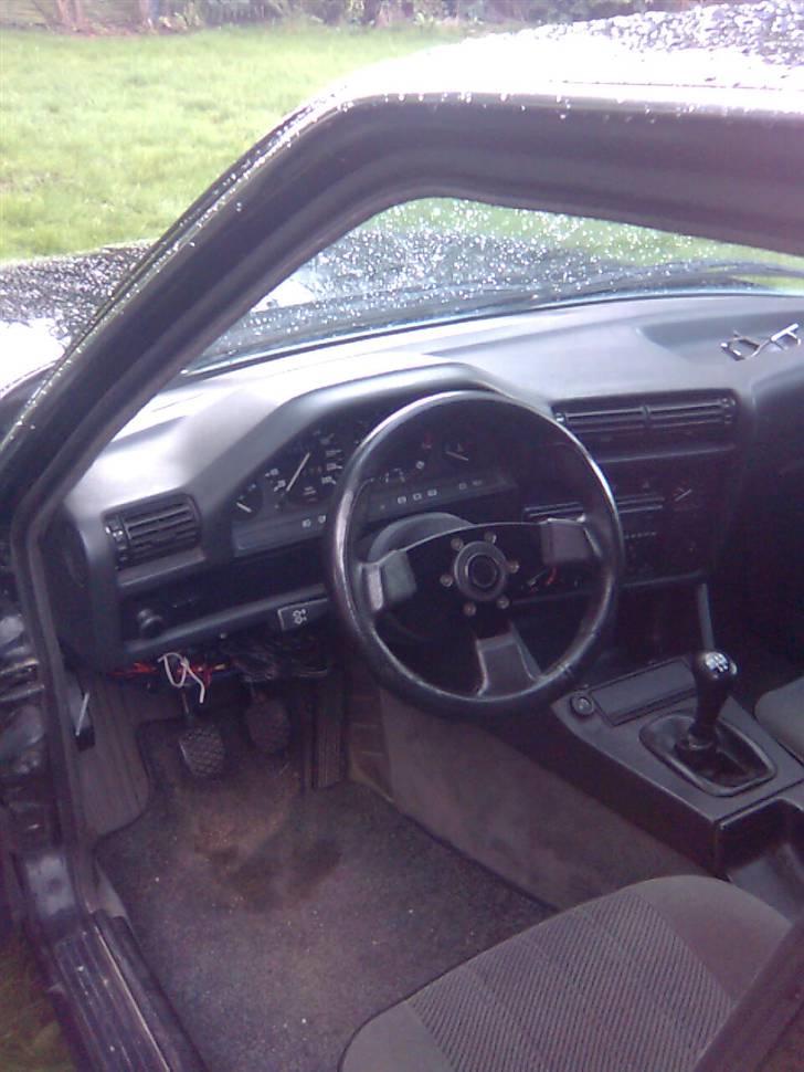 BMW 320i Solgt billede 10