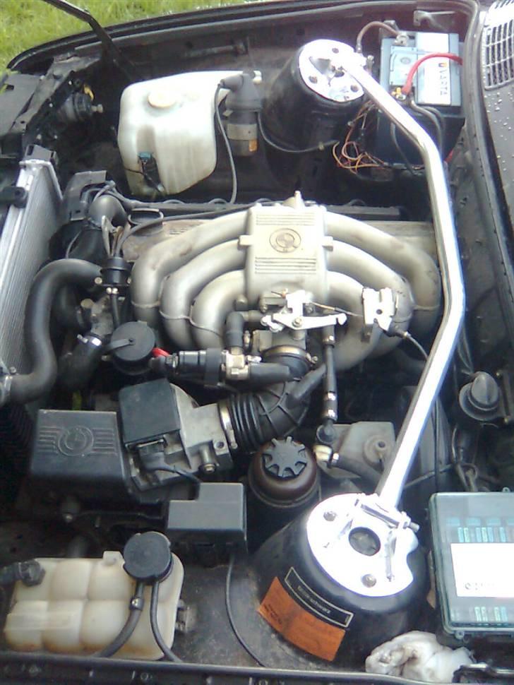 BMW 320i Solgt billede 11