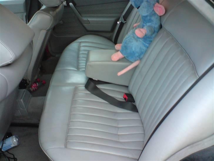 Mercedes Benz 190 2,5 BYTTEt billede 10