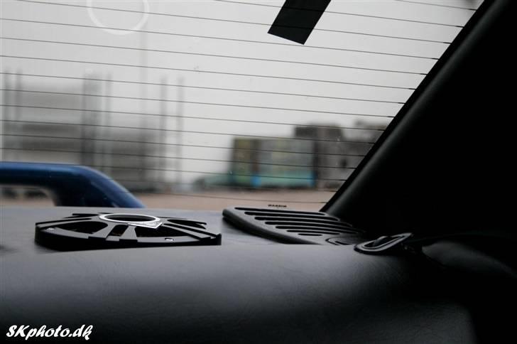 Nissan Primera LX 16V SOLGT - Hattehylden billede 17