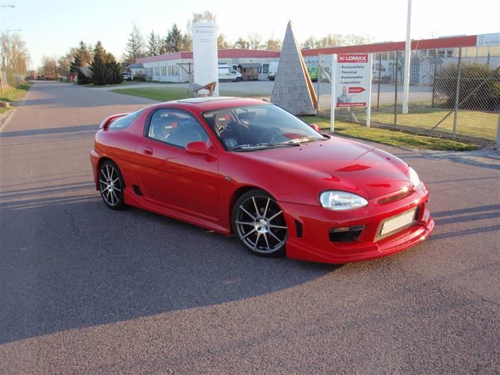 Mazda MX 3 billede 2