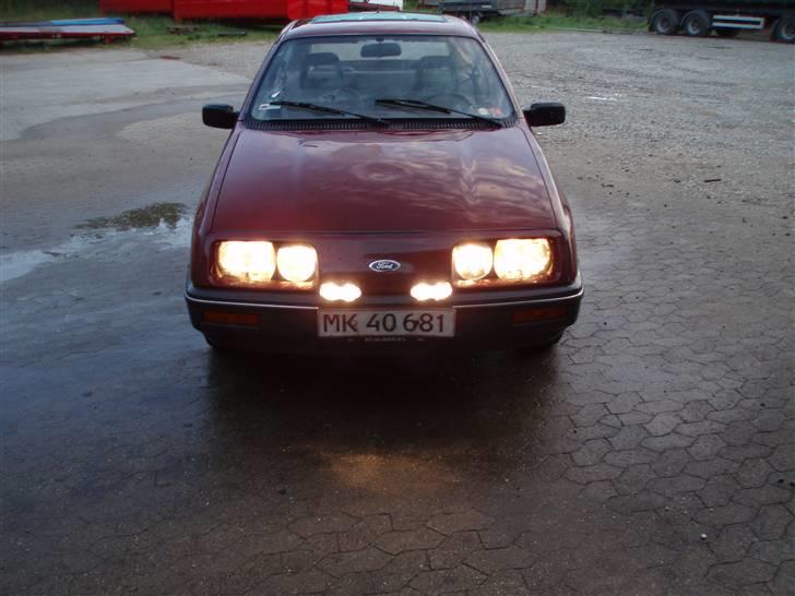 Ford Sierra -  død billede 3