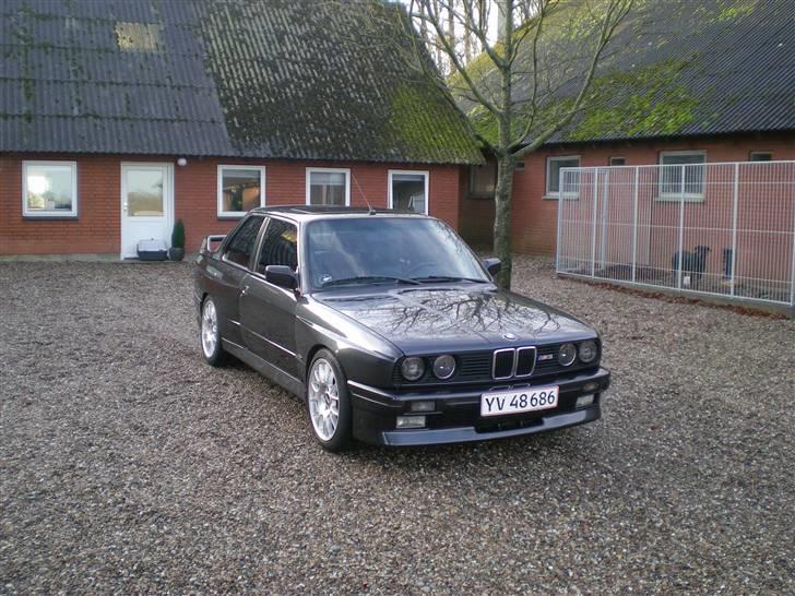 BMW M3 2.3 billede 1