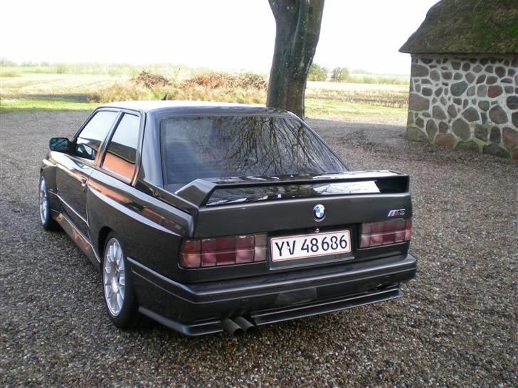 BMW M3 2.3 billede 2