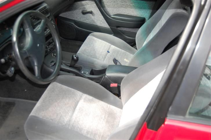 Toyota Carina E 2,0 SLI billede 9