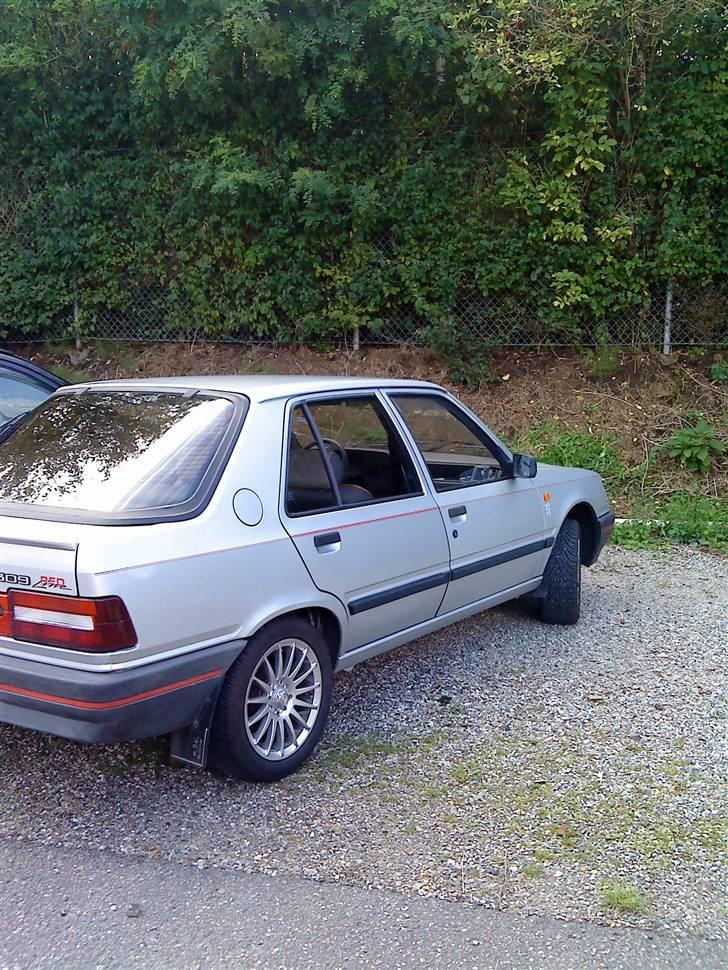 Peugeot 309 glx billede 10