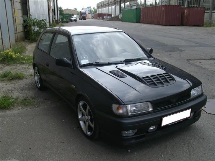 Nissan Sunny GTI (R) billede 3
