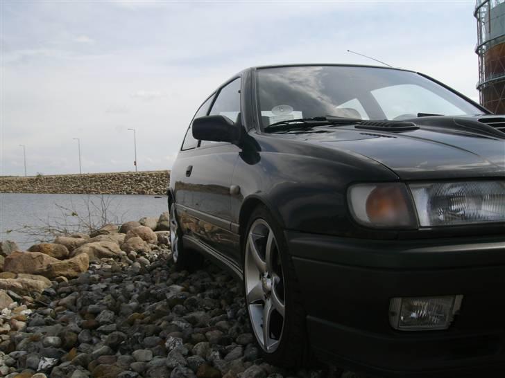 Nissan Sunny GTI (R) billede 15