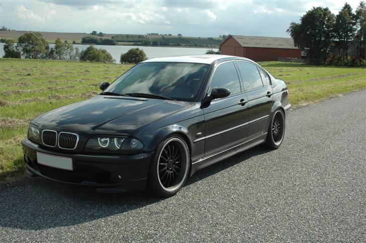 BMW 328i E46 billede 2