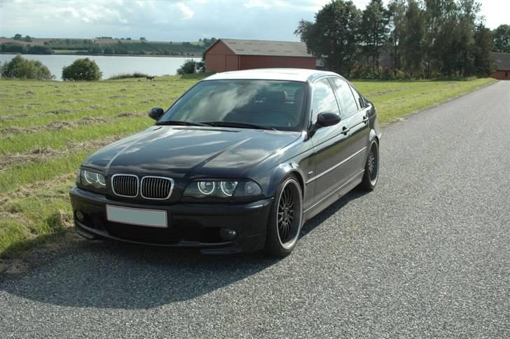 BMW 328i E46 billede 3