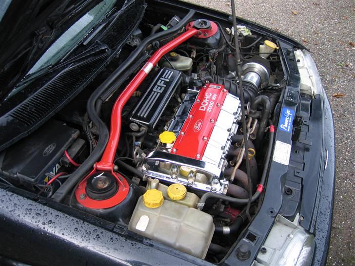 Ford Escort RS2000 - Men det er nederen med de gule ting og sager... billede 11