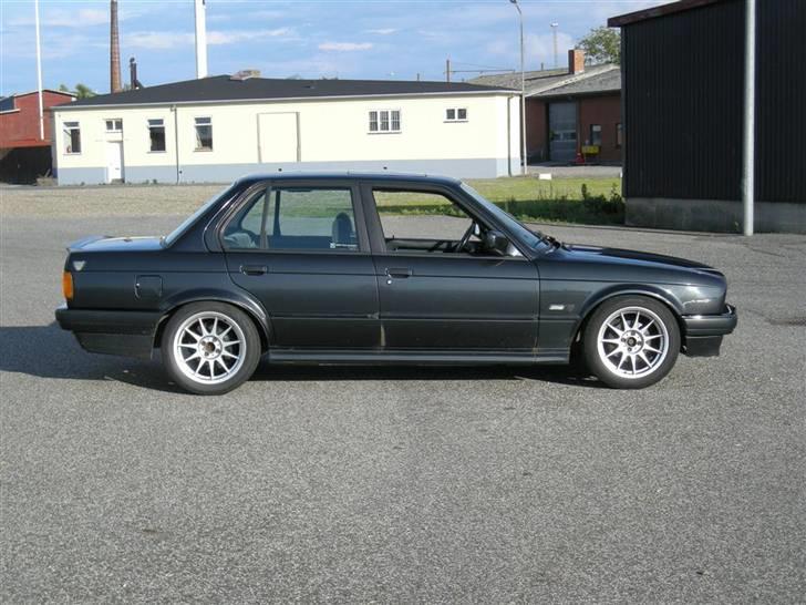 BMW E30 325i SOLGT  billede 3
