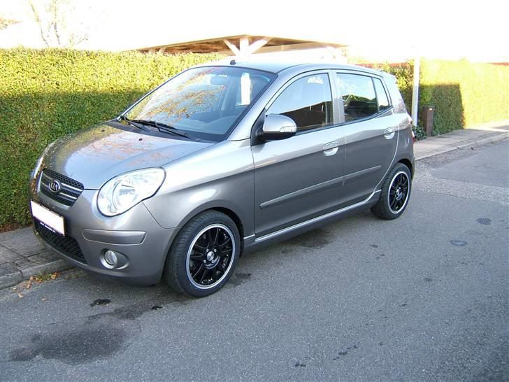 Kia Picanto billede 1