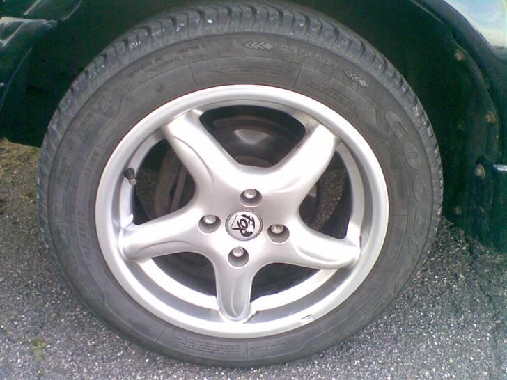 Toyota Corolla GT-S (skrottet) billede 13