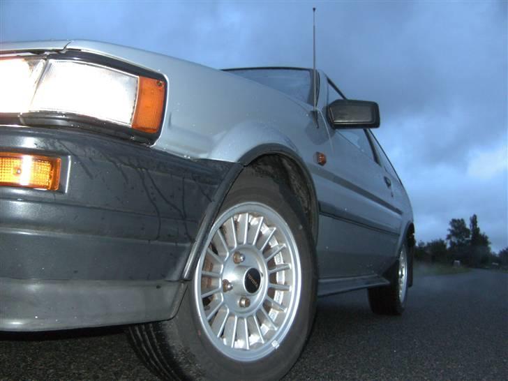 Toyota Corolla Gt Coupé AE86 billede 2