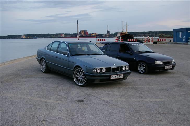 BMW 520i - en sommeraften i åbenrå med en kammerat og hans kadett. billede 14