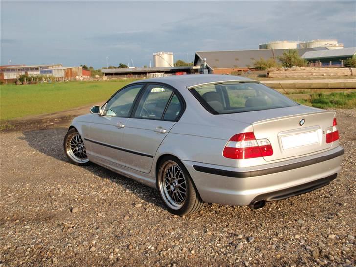 BMW E46 320d SOLGT! billede 13