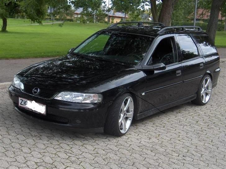 Opel vectra 2,0 16v billede 3