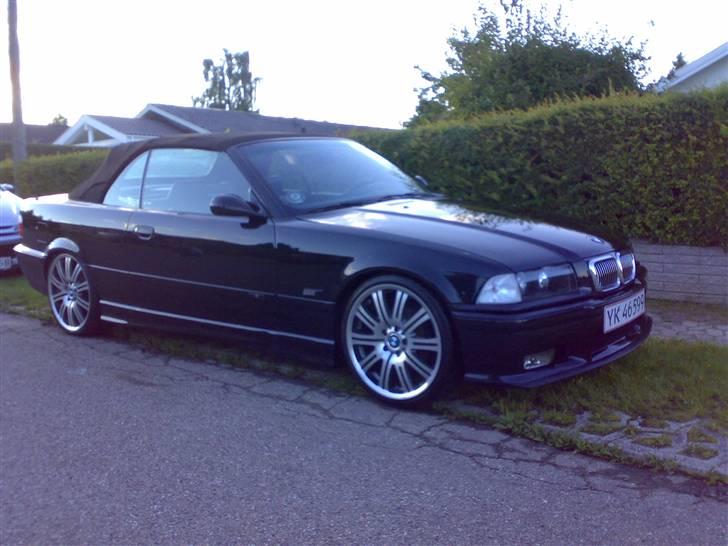 BMW 320 i cabriolet  billede 11