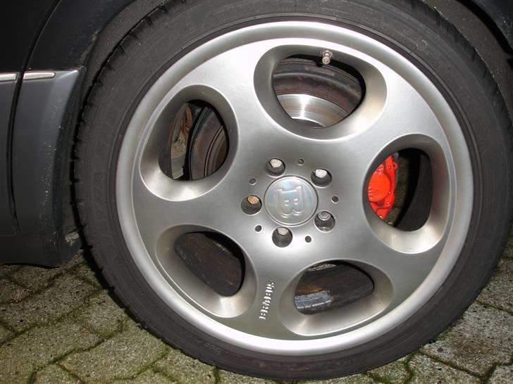 Mercedes Benz 400E 4,2 (konfiskeret)  - Baghjul billede 4