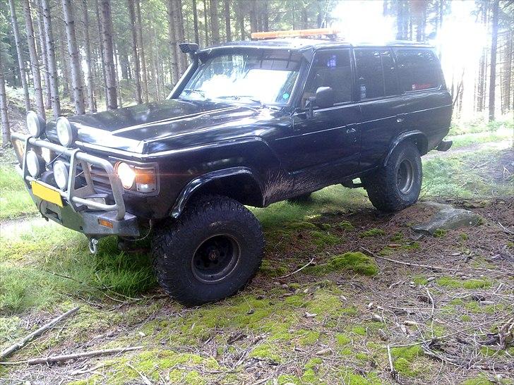 Toyota landcruiser hj60/61 billede 1
