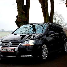 VW --- GOLF R32 ---