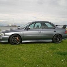 Subaru Impreza gt turbo
