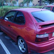 Toyota corolla 1.6 SOLGT!